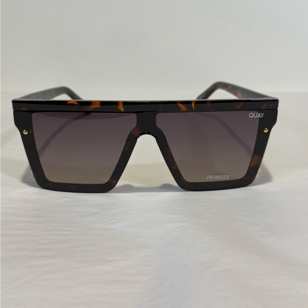 Quay Australia Sunglasses HIGHSIGHT